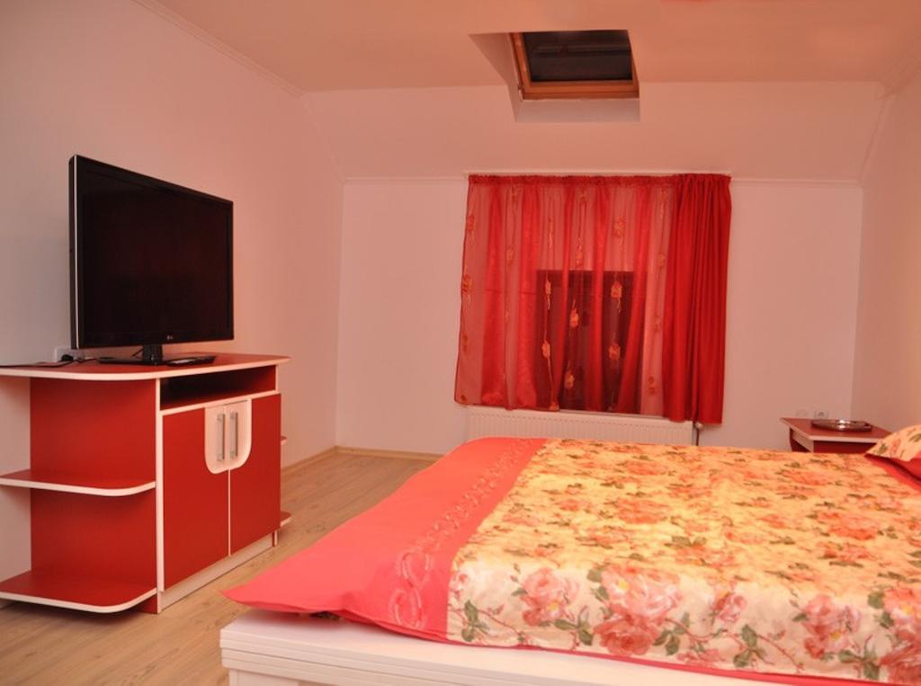 Pensiunea Brancoveneasca クンプルング 部屋 写真