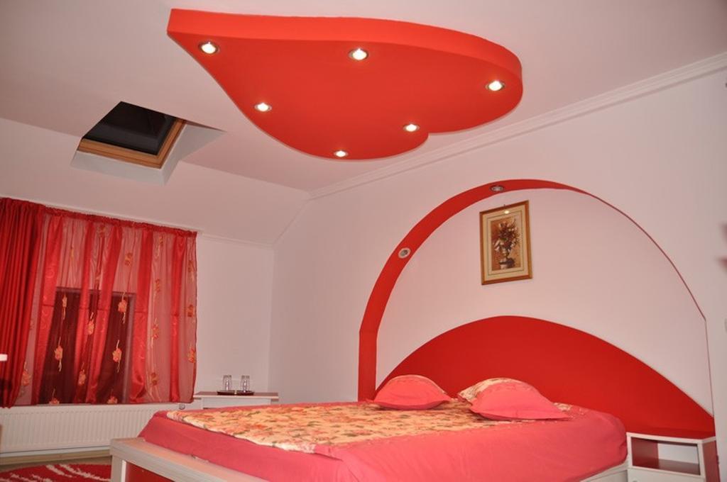 Pensiunea Brancoveneasca クンプルング 部屋 写真